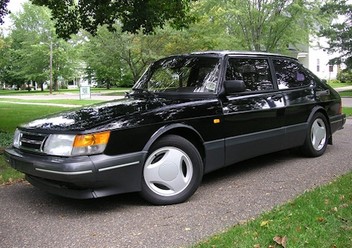 Bęben hamulcowy przedni Saab 900 I